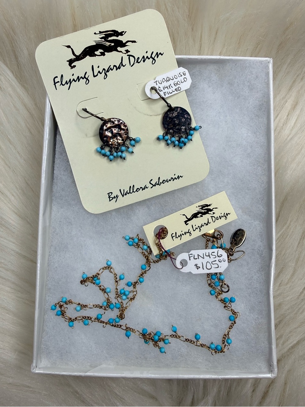 *NEW* Gorgeous Handmade Turquoise Bead Drop Necklace & Earrings Set